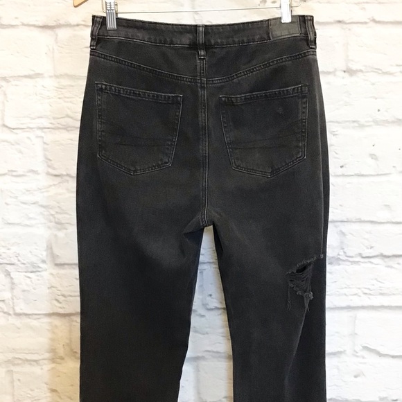 American Eagle 8 Long Mom Jeans Women’s Black Distressed 2021 Back Ripped - Picture 5 of 11